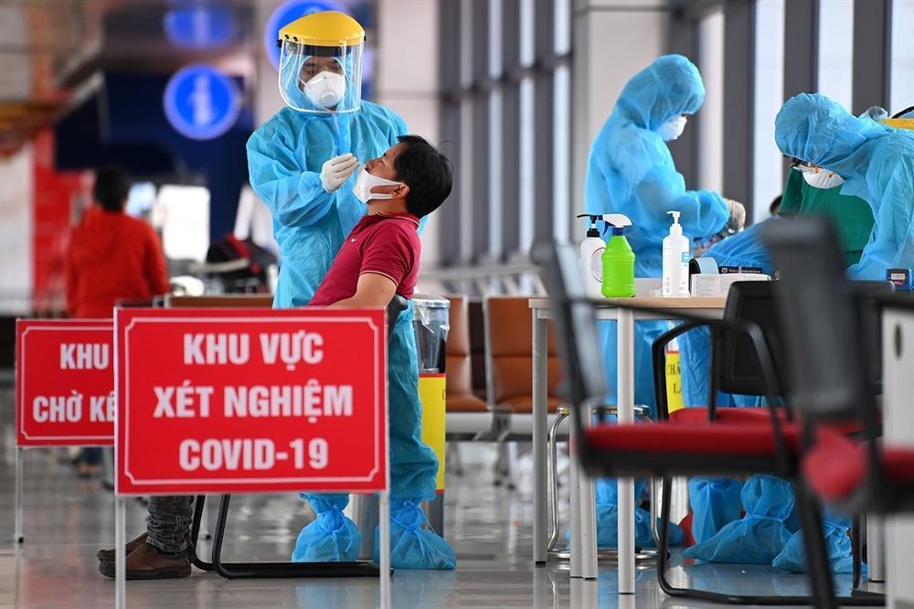 Sáng 1/8: Thêm 4.374 ca mắc Covid-19, riêng TP.HCM có 2.027 ca-1