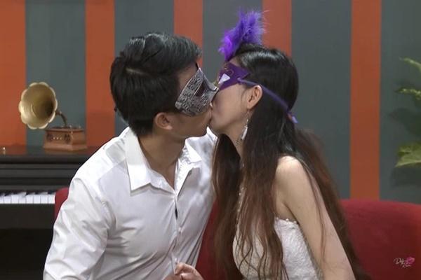 Nữ đại gia U50 lên show hẹn hò tra hỏi bạn trai như phỏng vấn tuyển dụng-7