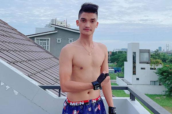 Hot girl Về Nhà Đi Con lả lơi comeback sau 2 tháng lộ clip 18+-4