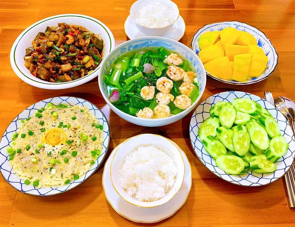 Gái đảm gợi ý 8 mâm cơm mùa dịch, có gì nấu đó mà ngon xuất sắc-3