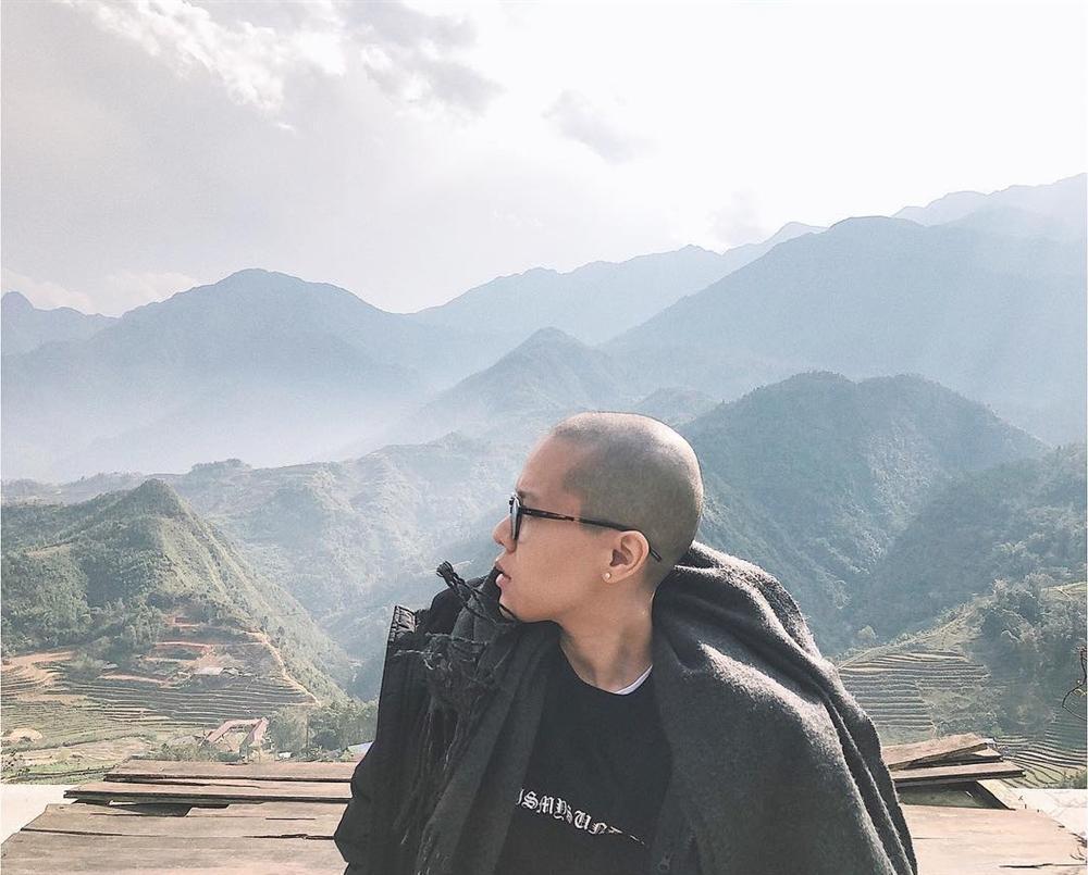 Chân dài Ngọc Trinh và dàn sao nữ bất ngờ... cạo trọc-5