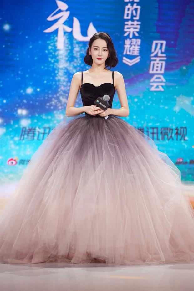 10 mỹ nhân Hoa Ngữ tỏa sáng như nàng công chúa bước ra từ truyện cổ tích  trong váy áo lộng lẫy