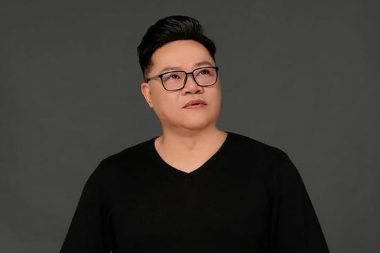 Lễ động quan ca sĩ Phi Hải bị quay lén, vợ đau xót ra thông báo