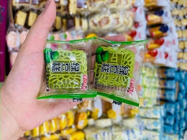 Bánh trung thu mini Trung Quốc bán đầy chợ với giá chỉ từ 3.000 đồng/chiếc-4