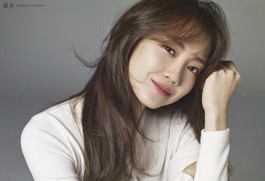 Người tình màn ảnh mới của Song Joong Ki bị chê kém sắc-9