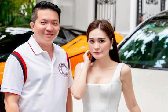 Vợ chồng đại gia có nhà 400 tỷ bị mắng khoe của cải giữa mùa dịch