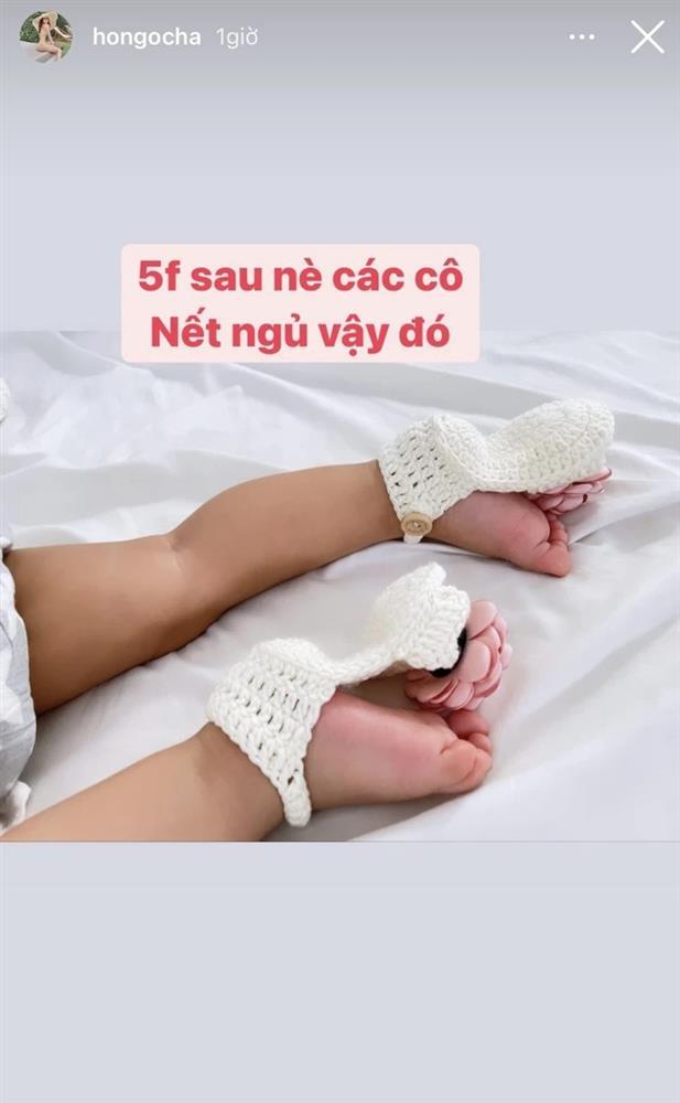 Hồ Ngọc Hà khoe trai út tập catwalk với cặp đùi to bằng chân mẹ-3