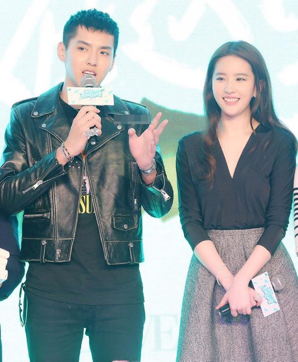 L.Y.F sắp rơi vực sâu: Lý Dịch Phong hay chính là Lưu Diệc Phi?-3