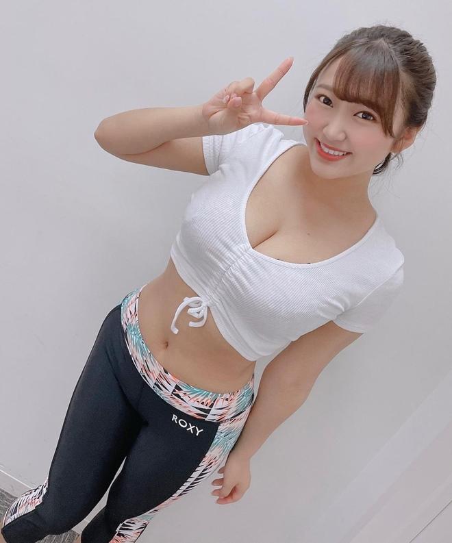 Top 20 sao phim 18+ xuất sắc nửa đầu 2021: Nữ thần vẫn bị lấn át-13
