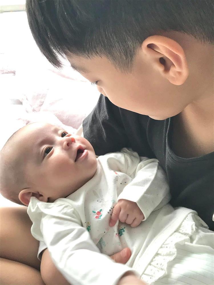 Chăm 3 em tận tụy, Subeo được gọi anh trai của năm-17