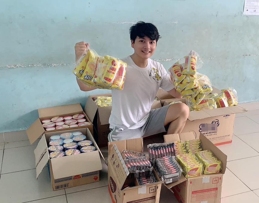 Diễn viên Minh Đức và vợ con điều trị Covid-19-2