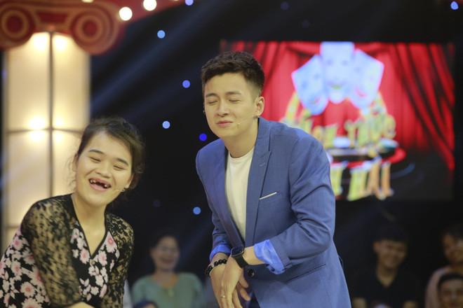 Thánh sún Thách Thức Danh Hài bị tố giả nghèo lừa Ngô Kiến Huy-2