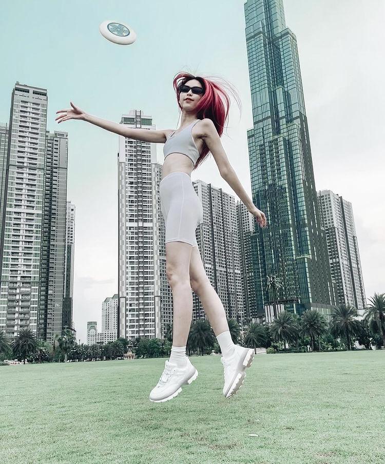 Học Minh Hằng, Đỗ Thị Hà mix quần biker shorts sành điệu-8