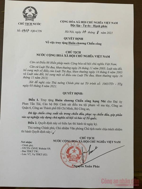 Chủ Tịch nước truy tặng Huân chương Chiến công hạng Nhì cho Đại úy Phan Tấn Tài-1