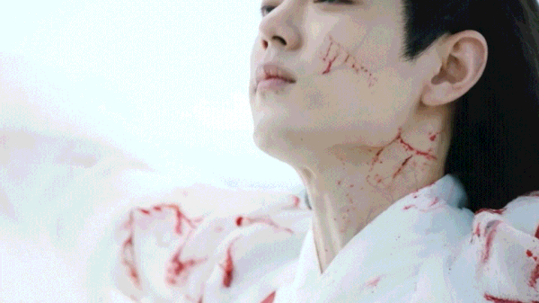 Tiêu Chiến bị đánh bầm dập, fan vẫn yêu vì visual đẹp xuất sắc-5