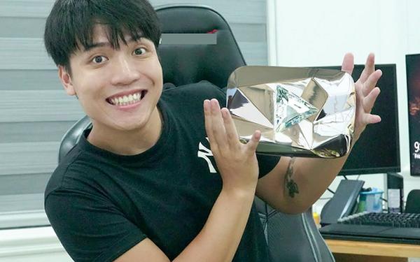 Dinh cơ 4 tỷ to vật của Youtuber vừa đạt nút kim cương ở Thái Bình-2