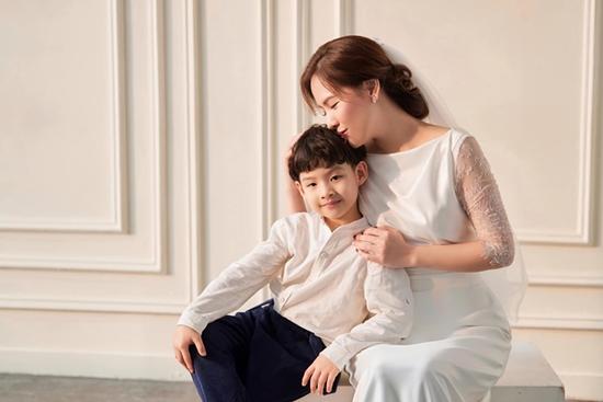 Đan Lê xúc động kể chuyện con trai muốn 'cưới' mẹ