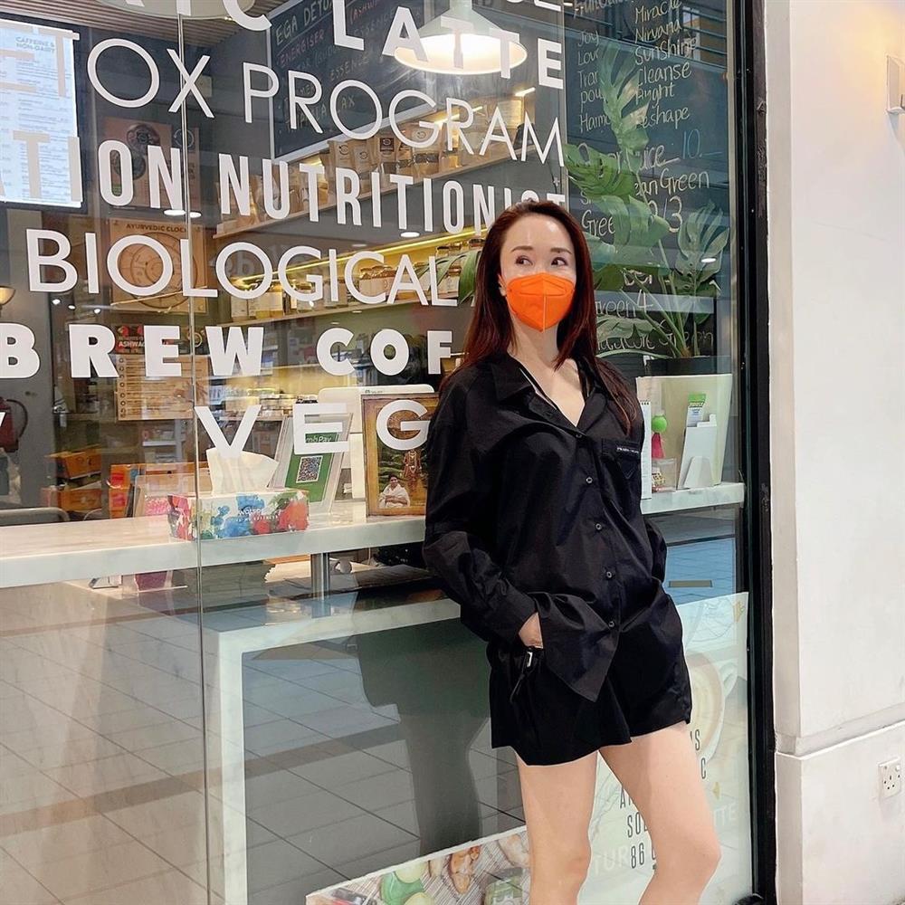 Sắc vóc Phạm Văn Phương tuổi 50 không hổ danh quốc bảo Singapore-1