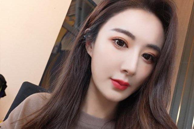 Căn hộ đắt đỏ của nữ hoàng livestream Vi Á