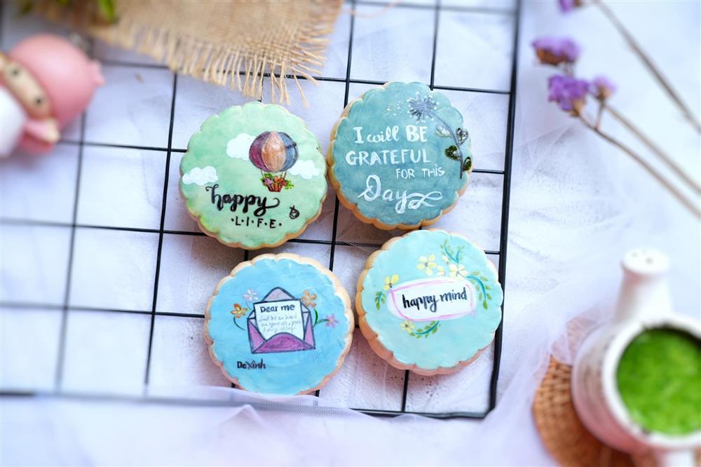 Nàng 9x biến bánh trung thu cũ kỹ thành tuyệt phẩm nghệ thuật-12