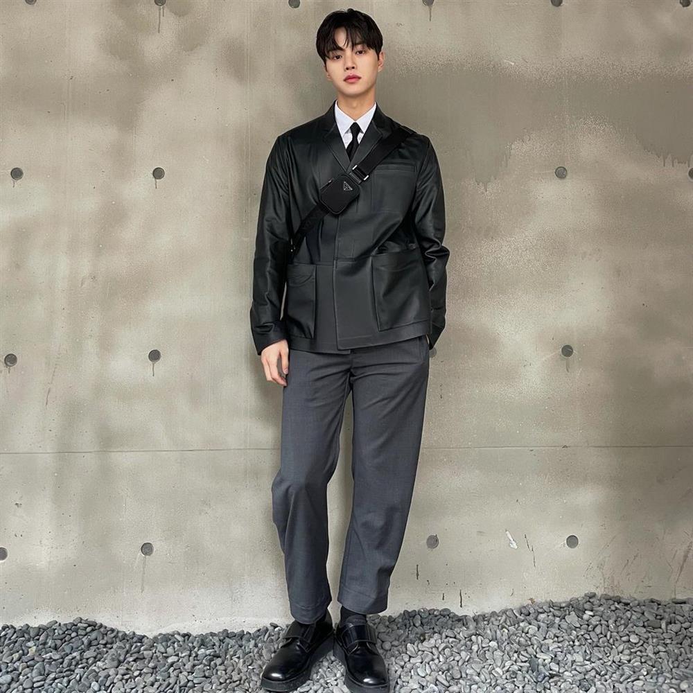 Song Kang Nevertheless vào vai trai hư nhưng lên đồ chuẩn thư sinh-7