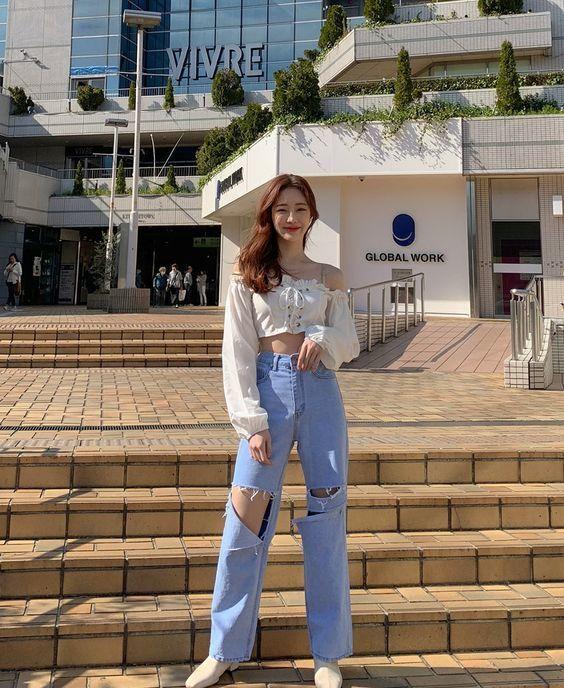 Muôn kiểu mix đồ với quần jeans ống rộng chuẩn style gái Hàn-1