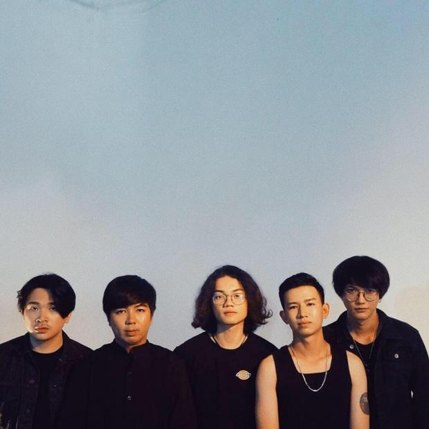 Nhóm nhạc Vpop muốn diễn tại khu cách ly, đọc list bài hát lập tức quay xe-2