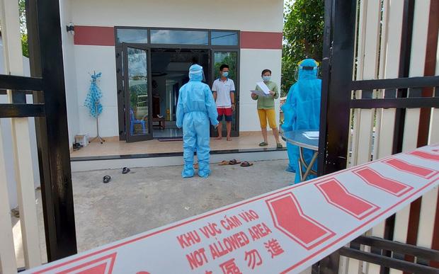 Đà Nẵng bắt đầu cho F1 cách ly tại nhà, theo dõi bằng vòng đeo tay thông minh-1