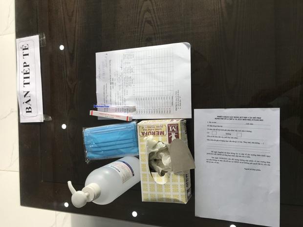 Đà Nẵng bắt đầu cho F1 cách ly tại nhà, theo dõi bằng vòng đeo tay thông minh-4