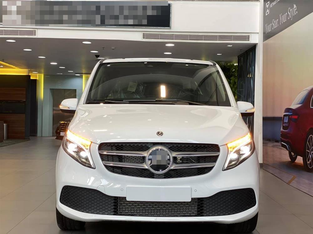 Đàm Thu Trang ghen ra mặt khi Suchin dám ôm chồng mẹ ngủ-6