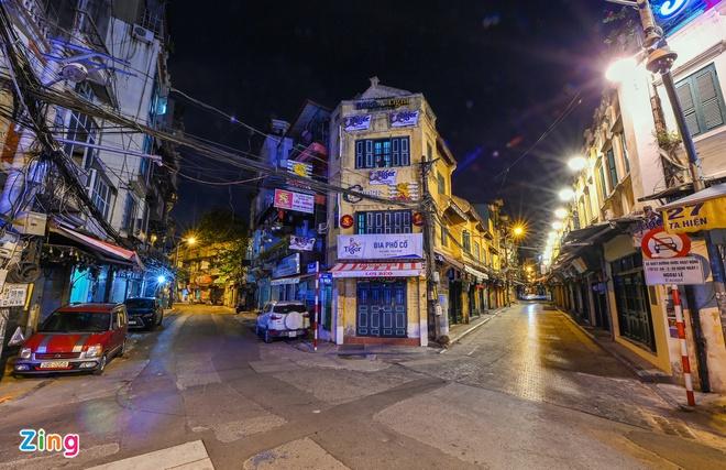 Thường trực Thành ủy Hà Nội nhất trí giãn cách xã hội thêm 15 ngày-1