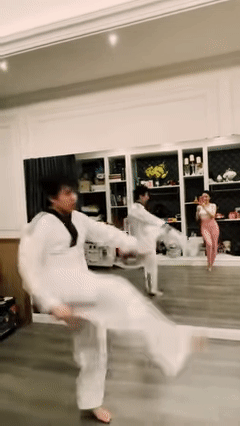 Đại gia Minh Nhựa trông thế nào khi tăng 12kg mùa dịch?-1