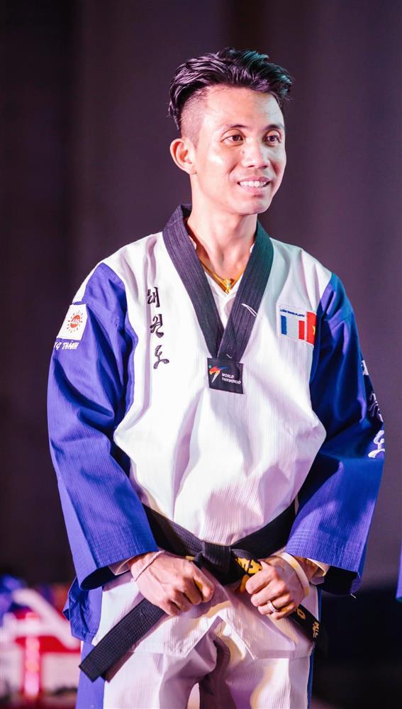 Đại gia Minh Nhựa trông thế nào khi tăng 12kg mùa dịch?-3