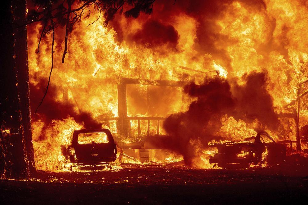 Cháy rừng ở California, thị trấn Greenville bị xóa sổ trong tích tắc-2