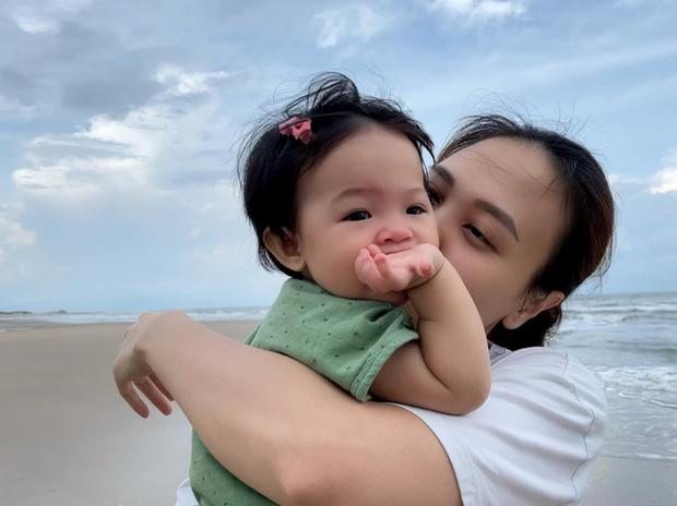 Ái nữ Cường Đô La đeo túi hiệu, đứng giữa căn phòng đậm mùi tiền-6