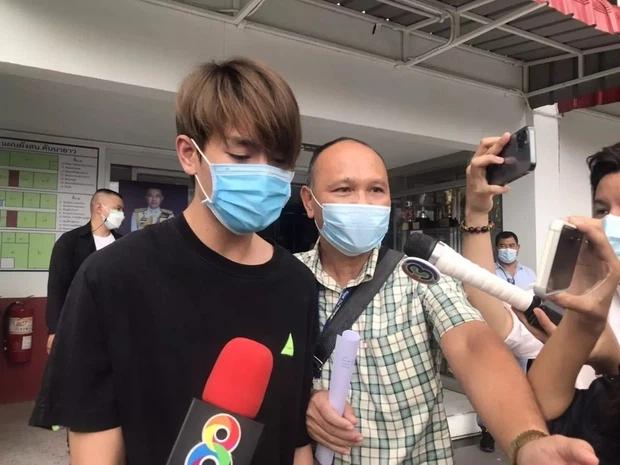 Tình tiết vụ tài tử Thái giết bạn gái: Hé lộ sự thật về 20 vết đâm dã man-2