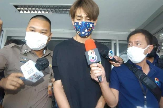 Tình tiết vụ tài tử Thái giết bạn gái: Hé lộ sự thật về 20 vết đâm dã man-5