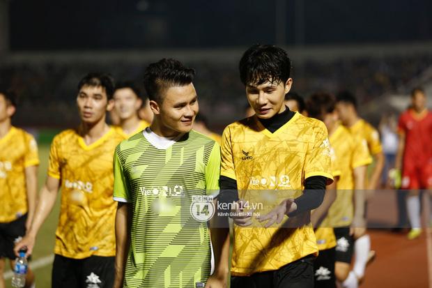 Cặp bạn thân Jack - Quang Hải: Sinh cùng ngày, cùng drama bắt cá nhiều tay-5