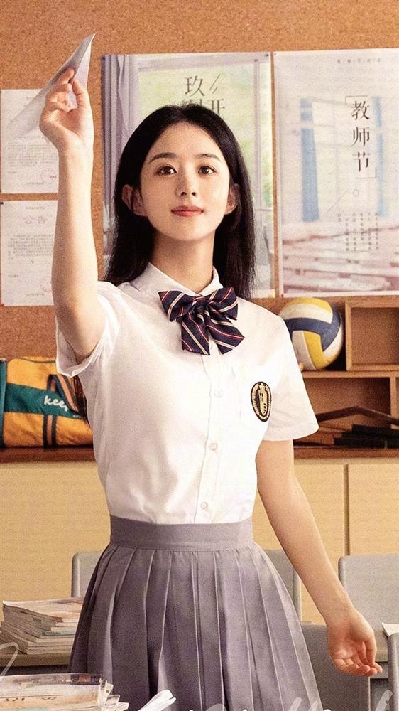 Tranh cãi khi Triệu Lệ Dĩnh 33 tuổi vẫn đóng vai nữ sinh-2