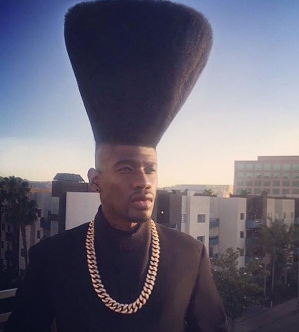 Một chiếc cọ trang điểm thứ thiệt!