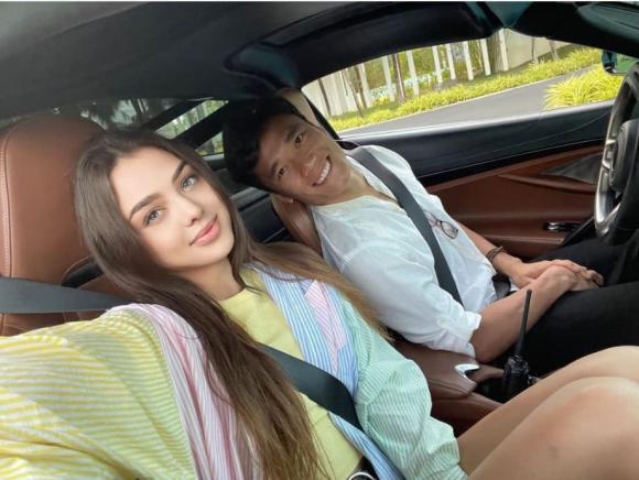 Bồ Tây nóng bỏng check-in siêu xe, kỷ niệm 1 năm yêu Bùi Tiến Dũng-1