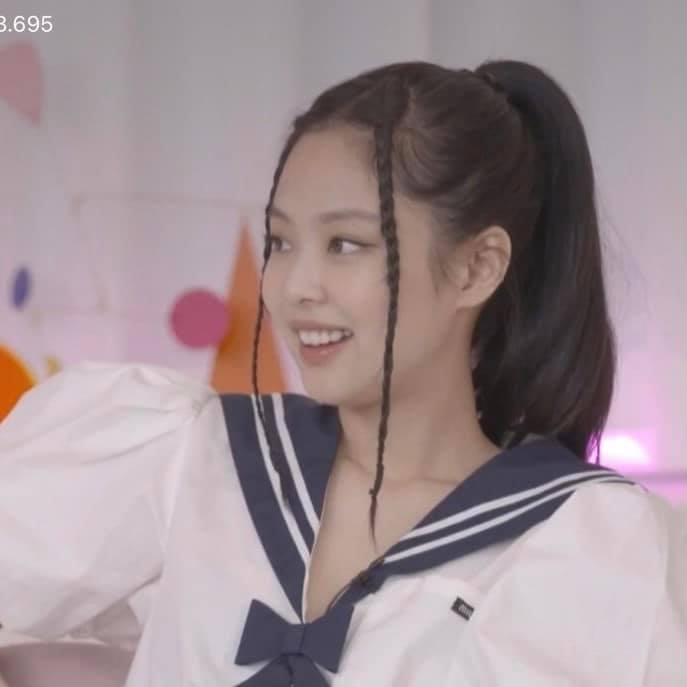 Jennie BLACKPINK kém sắc khi diện áo thủy thủ đụng độ sao Hoa ngữ-3