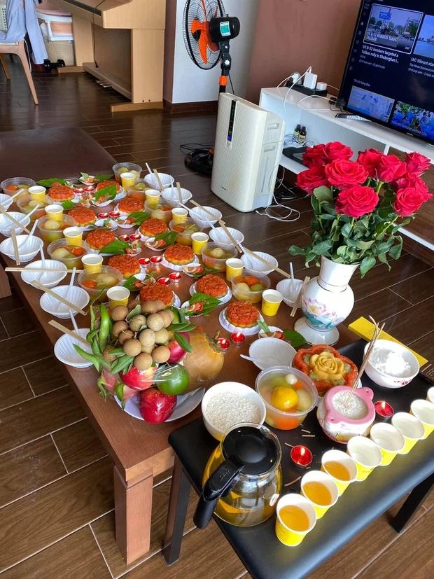 Không còn quấn khăn tã, con gái Võ Hạ Trâm lên đồ cực yêu!-2