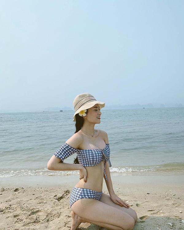 Body nóng bỏng ngoài đời của Vũ Thị Anh Thư. Sau ồn ào lộ clip nóng, cô sống kín tiếng hơn và dường như "biến mất" khỏi mạng xã hội.