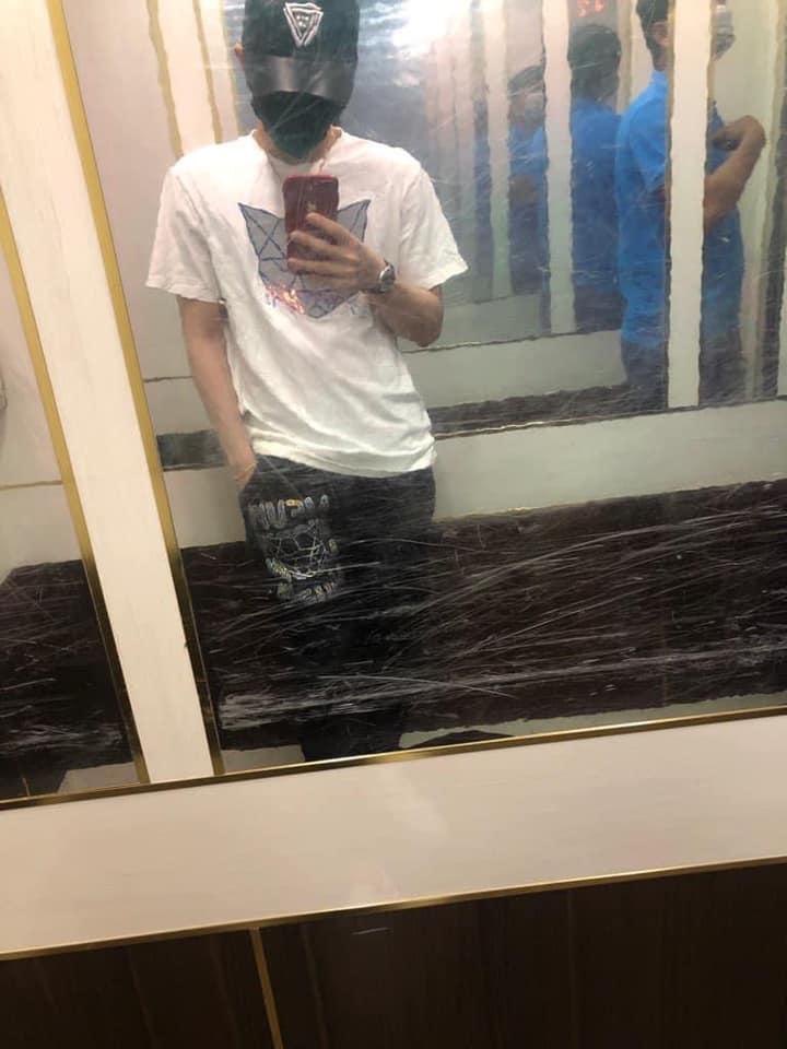 Check-in ảnh gửi gái, Jack bị chê style phèn xách dép Khá Bảnh-3