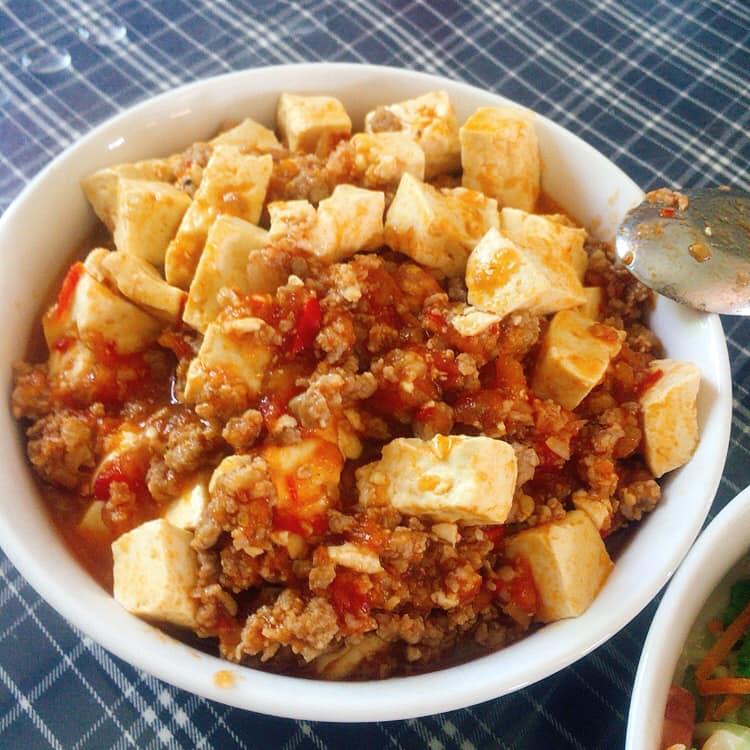 Bé gái lớp 6 nấu ăn cho cả nhà, gái đoảng nhìn vào tự xấu hổ-3