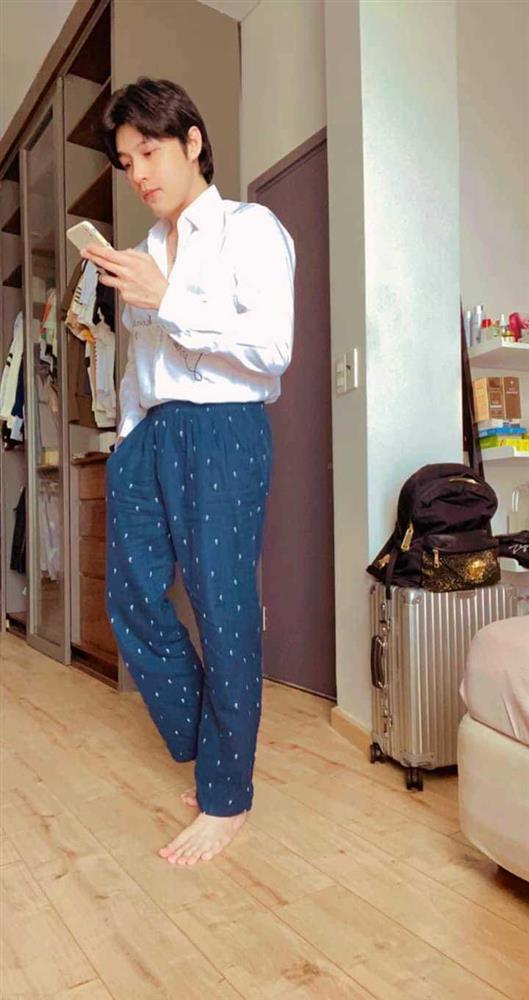 Ngã ngửa phần dưới của Noo Phước Thịnh khi họp online-5