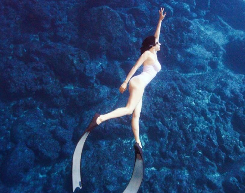 Body Chung Lệ Đề tuổi 50 ăn đứt nhiều gái trẻ-4