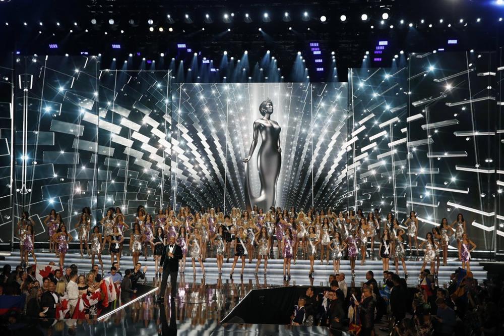 Sân khấu Miss Universe các năm: HHen Niê quá may khi thi 2018-8