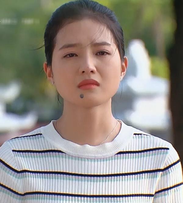 Bích Ngọc áp lực khi vào vai cô gái đẹp nhờ phẫu thuật thẩm mỹ-1